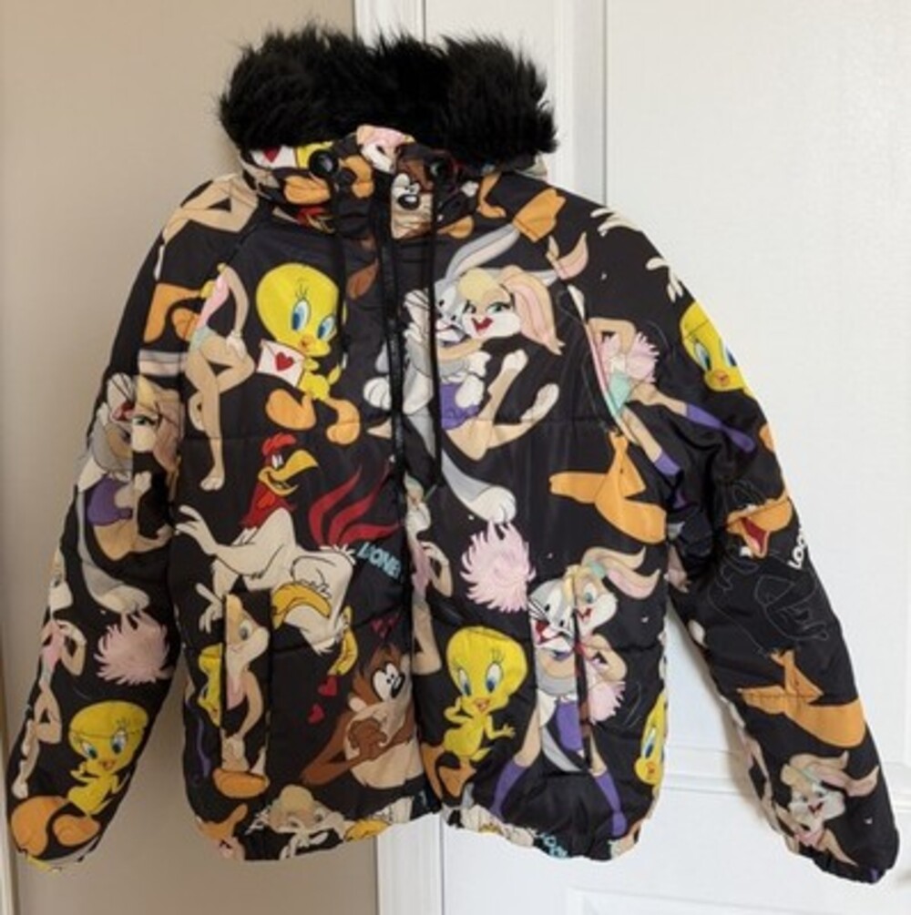 Looney Tunes x Members Only Puffer Jacket Size M Bugs Bunny Tweety Faux Fur Hood